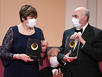 Нобелевская премия по медицине присуждена ученым, исследования которых помогли создать вакцины против коронавируса