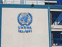 Жители Газы собираются в убежищах UNRWA