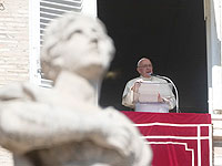 Папа Франциск: "Солидарен с близкими жертв"