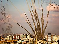 После 10-часового перерыва возобновились удары из Газы: террористы обстреливают Ашкелон, округ Лахиш и приграничные территории