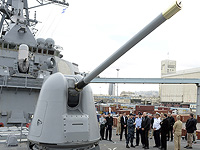 USS Carney в Хайфском порту в 2016 году