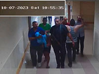 ЦАХАЛ опубликовал видео с камеры наблюдения больницы "Шифа" с двумя заложниками