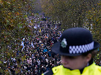 Многотысячный марш против антисемитизма прошел в Лондоне. В акции участвовал Борис Джонсон
