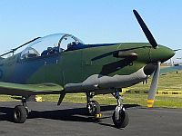 Учебно-тренировочный самолет Pilatus PC-7 (иллюстрация)