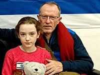 Эмили Ханд (9 лет) с папой