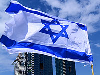 Ученики тель-авивской школы завернулись во флаги Израиля – директор их отчитал за "национализм"