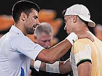 Открытый чемпионат Австралии. Новак Джокович победил 18-летнего хорвата и вышел во второй круг