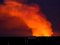 Извержение вулкана в Исландии: лава дошла до поселка Гриндавик