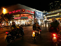 Хакеры взломали рекламные экраны кинотеатров "Лев" в Тель-Авиве