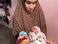 В лагере беженцев в секторе Газы молодая женщина родила четверню
