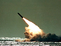 В Великобритании во время испытаний потеряна запущенная с подлодки ракета Trident