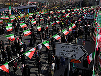 Годовщина Исламской революции: в Тегеране слышатся крики "Смерть диктатору!"