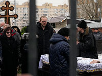 Алексея Навального похоронили на Борисовском кладбище в Москве. Фоторепортаж
