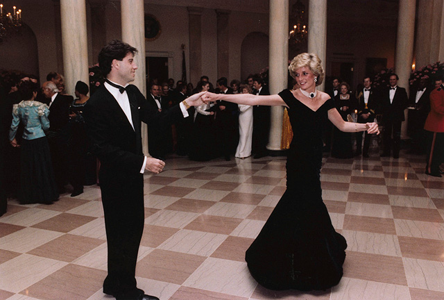 Джон Траволта танцует с Принцессой Дианой, 1985 год