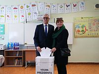 Во второй тур президентских выборов в Словакии вышли пророссийский и проукраинский кандидаты