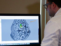Исследователи продемонстрировали самый миниатюрный автономный стимулятор мозга человека