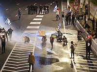 Акция "Сделку – сейчас!" в Тель-Авиве: 10 человек арестованы, Аялон-Даром открыт