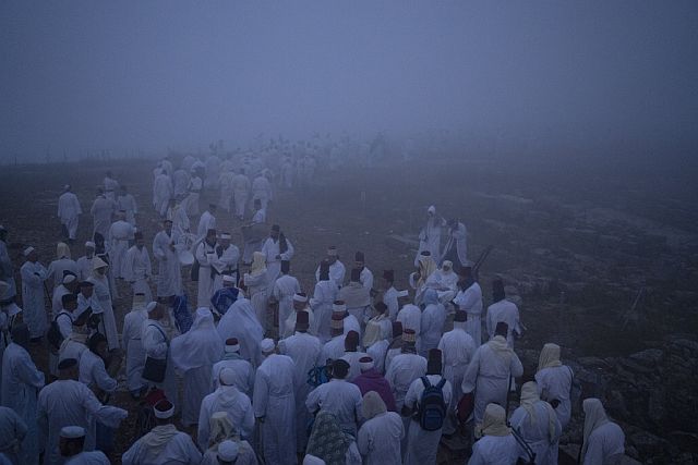 Самаритяне празднуют Песах на горе Гризим – над Шхемом. Фоторепортаж
