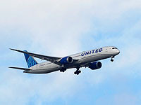 Авиакомпания United Airlines отложила возобновление полетов в Израиль