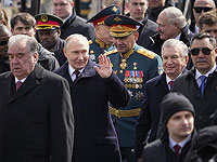 В Москве прошел парад 9 мая, Путин обвинил "западные элиты" в разжигании новых войн