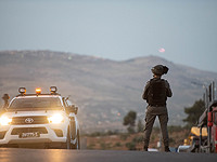На перекрестке Тапуах палестинский водитель сбил израильтянина, после чего скрылся