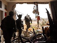 ВВС ЦАХАЛа за сутки атаковали более 30 целей в секторе Газы. Видео
