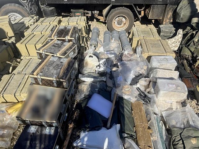 Бригады "Хирам" и "Голани" ликвидируют оружие "Хизбаллы" на юге Ливана. Фото, видео