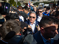 Стив Виткофф на площади заложников