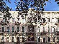 Вид на гостиницу "Бристоль" с улицы Пушкинской, 2019 год