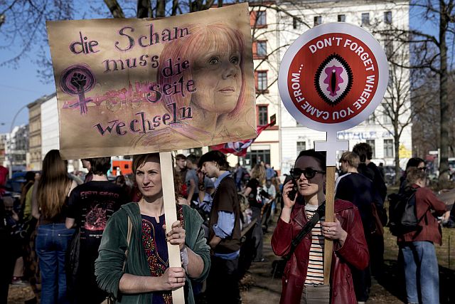 Марш в Берлине 8 марта: против насилия в отношении женщин. Фоторепортаж
