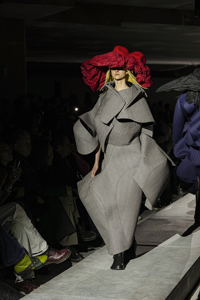Коллекция Comme Des Garcons