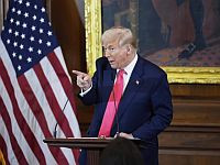 Трамп о главреде Atlantic: "Он подонок"