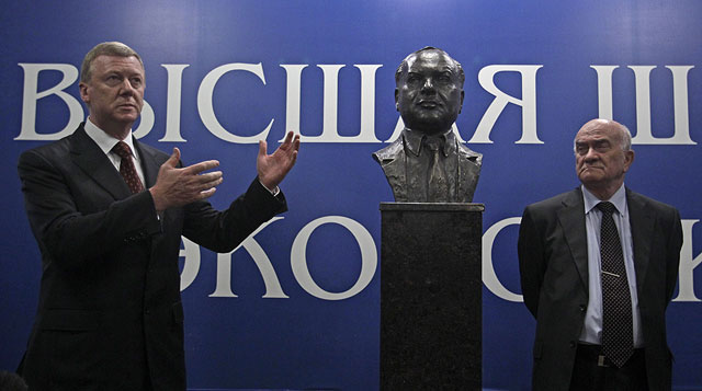 С Евгением Ясиным, 2010 год