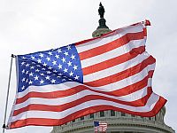 Американский Сенат принял законопроект о расходах и налогах

