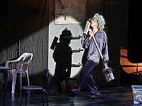 Неделя не в кино: "Не тот свет" в театре Гешер