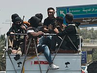 "Аш-Шарк аль-Аусат": Бедуинские племенные войска отступили из эс-Суэйды