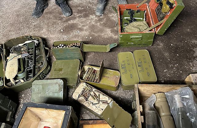 ЦАХАЛ конфисковал оружие на юго-западе Сирии, в том числе сербское. Фото, видео
