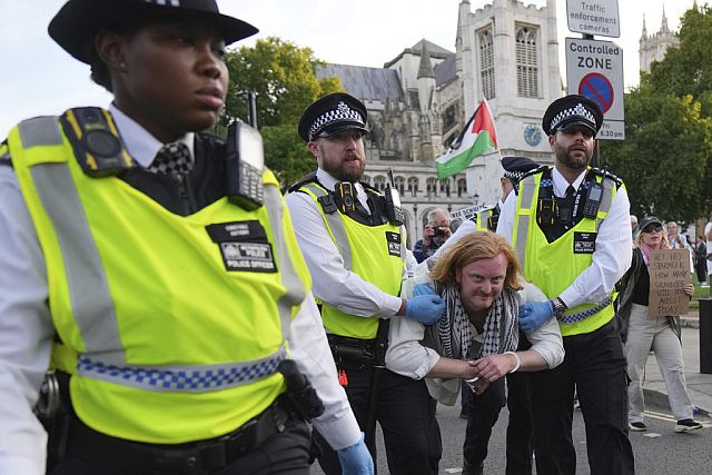 Демонстрация в поддержку Palestine Action в Лондоне. Фоторепортаж
