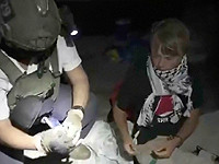 Грета Тунберг рассказала шведским чиновникам, что в Израиле ее "кусали клопы"