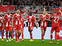 "Бавария" разгромила "Байер". Рекорд устоял