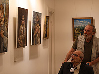 Персональная выставка 101-летнего художника, пережившего Холокост и смертельное ранение