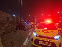 В Нес-Ционе мотоциклист врезался в стену, он в тяжелом состоянии