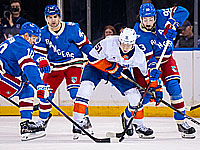 "Рейнджерс" разгромлен в дерби. Результаты матчей НХЛ