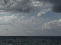 Водяной смерч около побережья Израиля: погода меняется. Видео