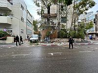 В Тель-Авиве обрушился балкон, травмирован мужчина
