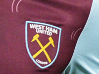 16-летняя израильтянка подписала контракт с "Вест Хэмом" 16-летняя израильтянка подписала контракт с "Вест Хэмом"