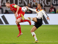 Словаки и немцы ведут борьбу на чемпионат мира. Результаты матчей