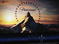 Владелец Paramount привлекает инвестиции стран Персидского залива для покупки Warner Bros.