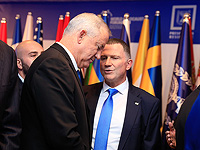 Оппозиция предложила Эдельштейну парламентские услуги Оппозиция предложила Эдельштейну парламентские услуги