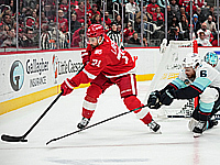 Достижение Ларкина. Хет-трик Гюнцеля. Результаты матчей НХЛ